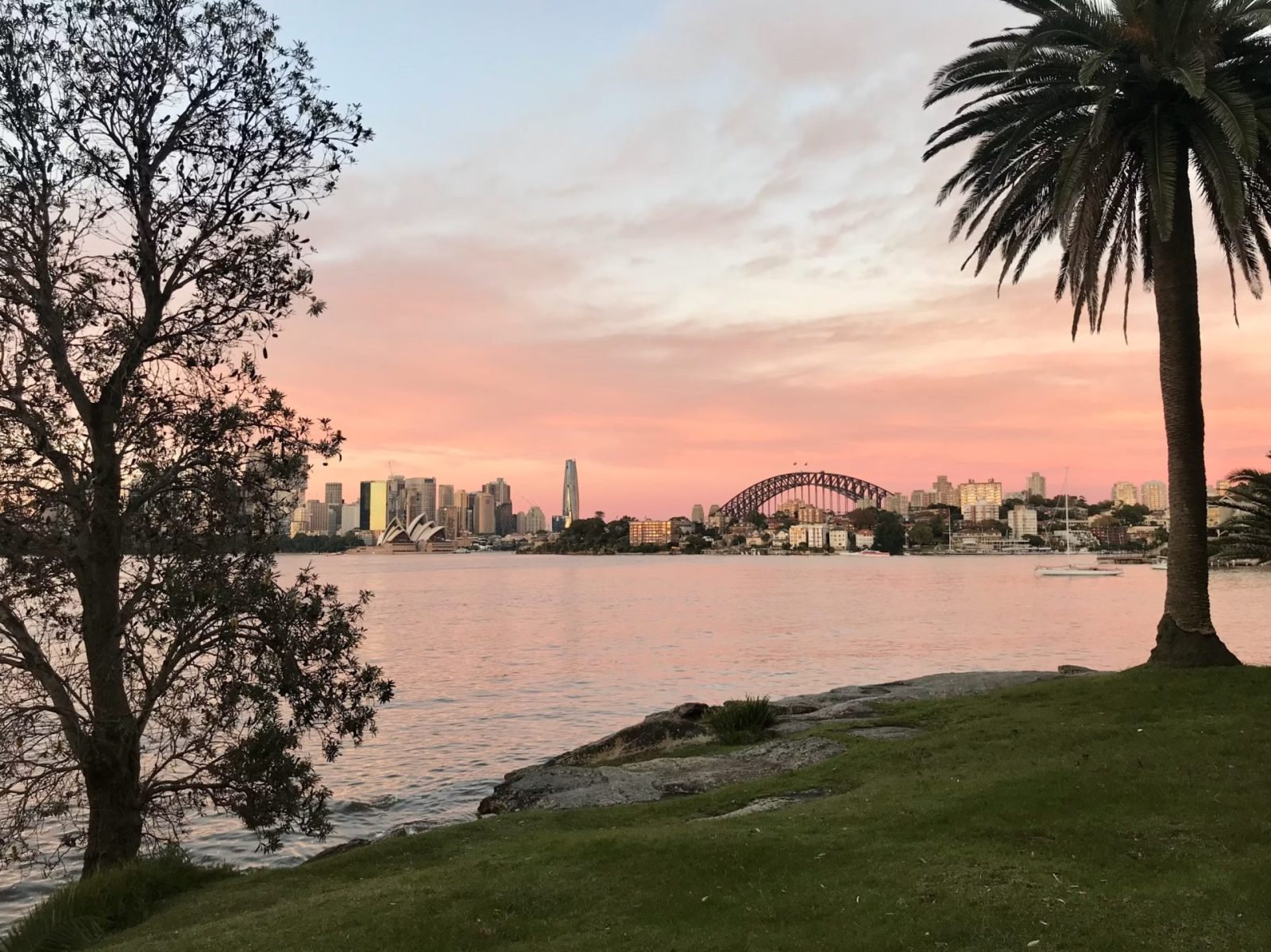 Sydney Habour view from North Sydney at sunset, with the Harbour bridge and the Opera House in the background